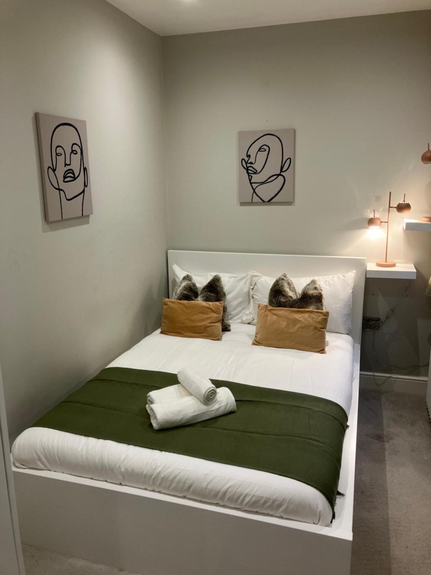 Brilliant 2 Bed Apartment - Spacious, Central & Well-Connected London Ngoại thất bức ảnh
